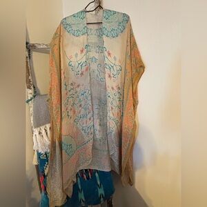 Elegant Floral Kimono Cardigan